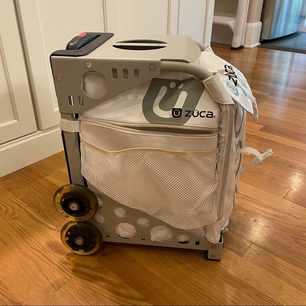 Zuca in white, dry-erase material (bag and frame)